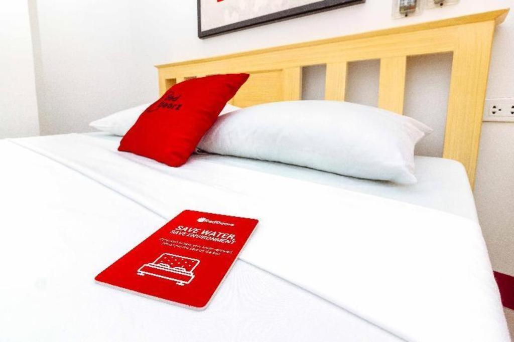 Reddoorz Near Cebu Metropolitan Cathedral Hotel Ngoại thất bức ảnh