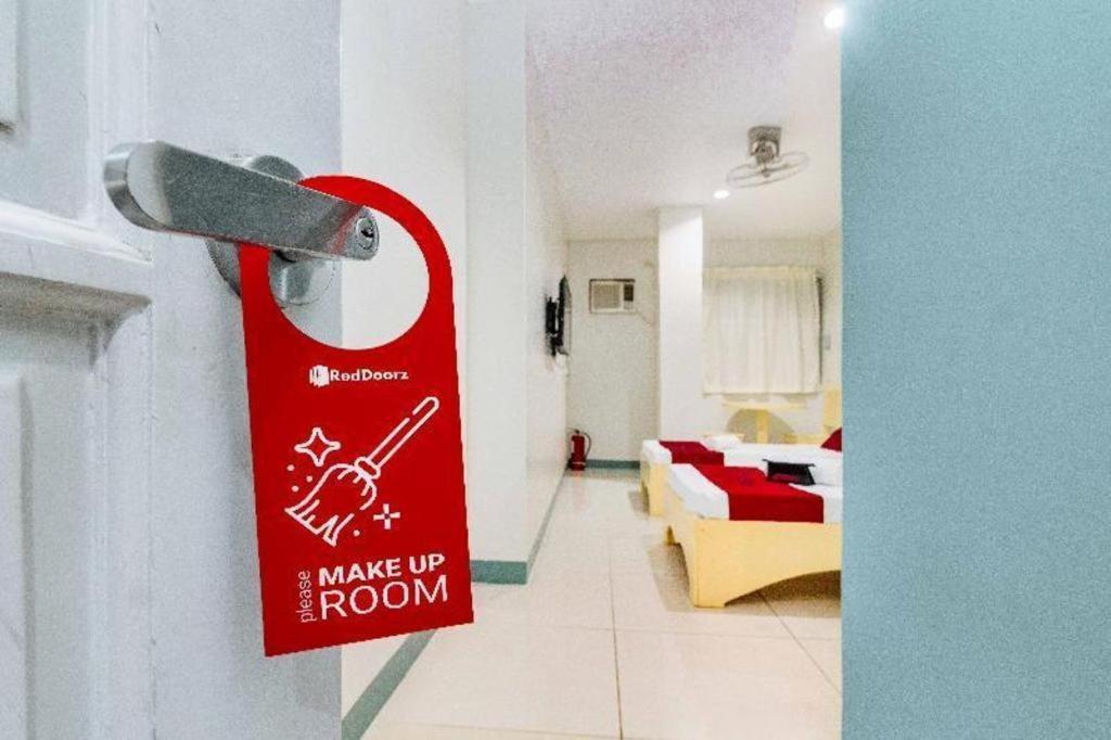 Reddoorz Near Cebu Metropolitan Cathedral Hotel Ngoại thất bức ảnh